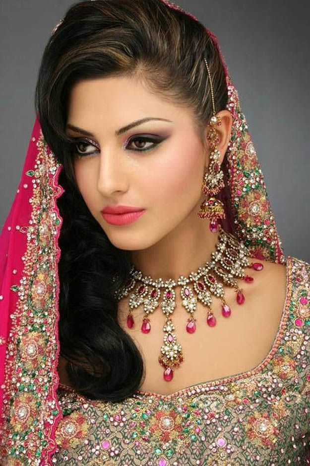 Foto de una novia de estilo hindú