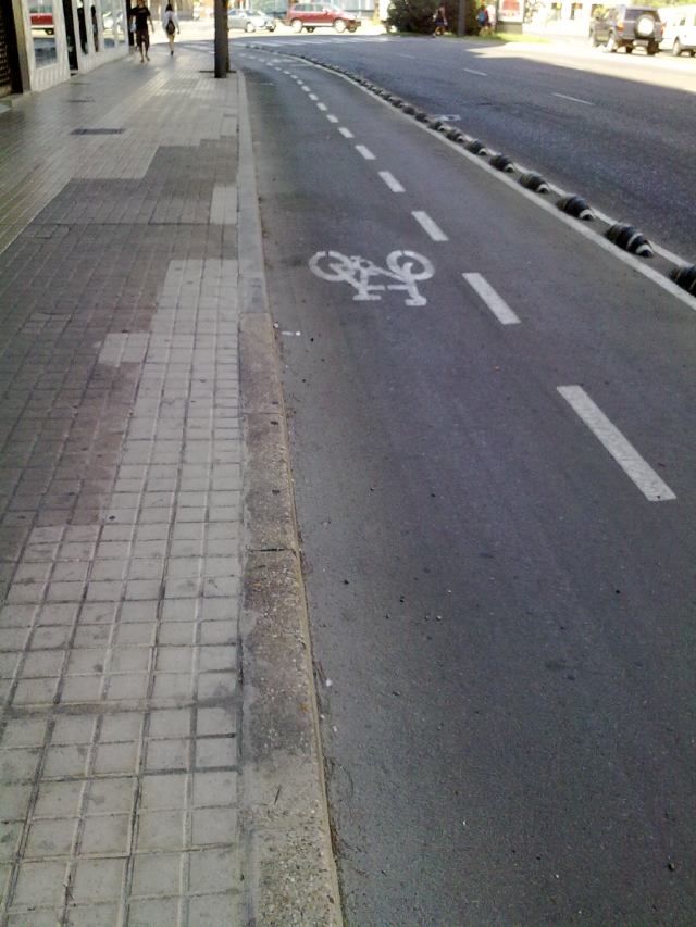 carril bici en la calzada, Zaragoza