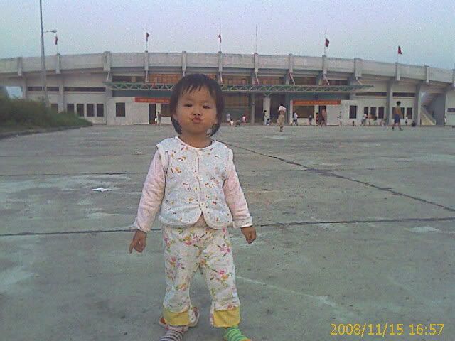 Chu mồm nào