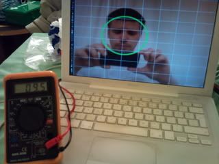 Face tracking with voltage resisted