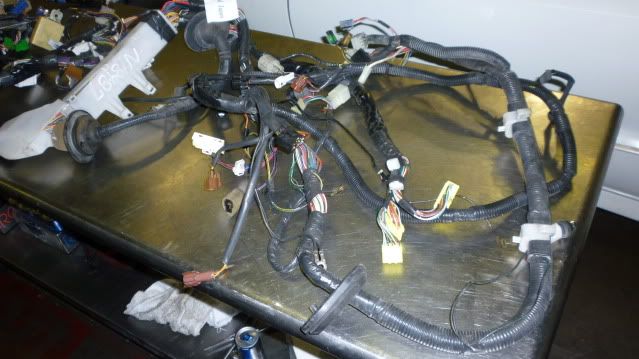 (AZ) jdm ej20g FULL uncut wiring harness and ecu - Subaru Impreza GC8