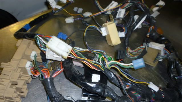 (AZ) jdm ej20g FULL uncut wiring harness and ecu - Subaru Impreza GC8